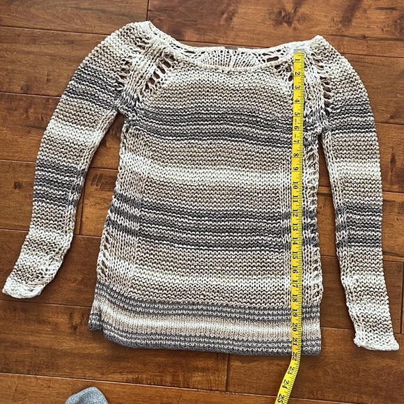 Free People Crochet Sweater XS Top
Long Sleeves BEIGE Ivory GREY
Boho Hippie - Picture 15 of 16